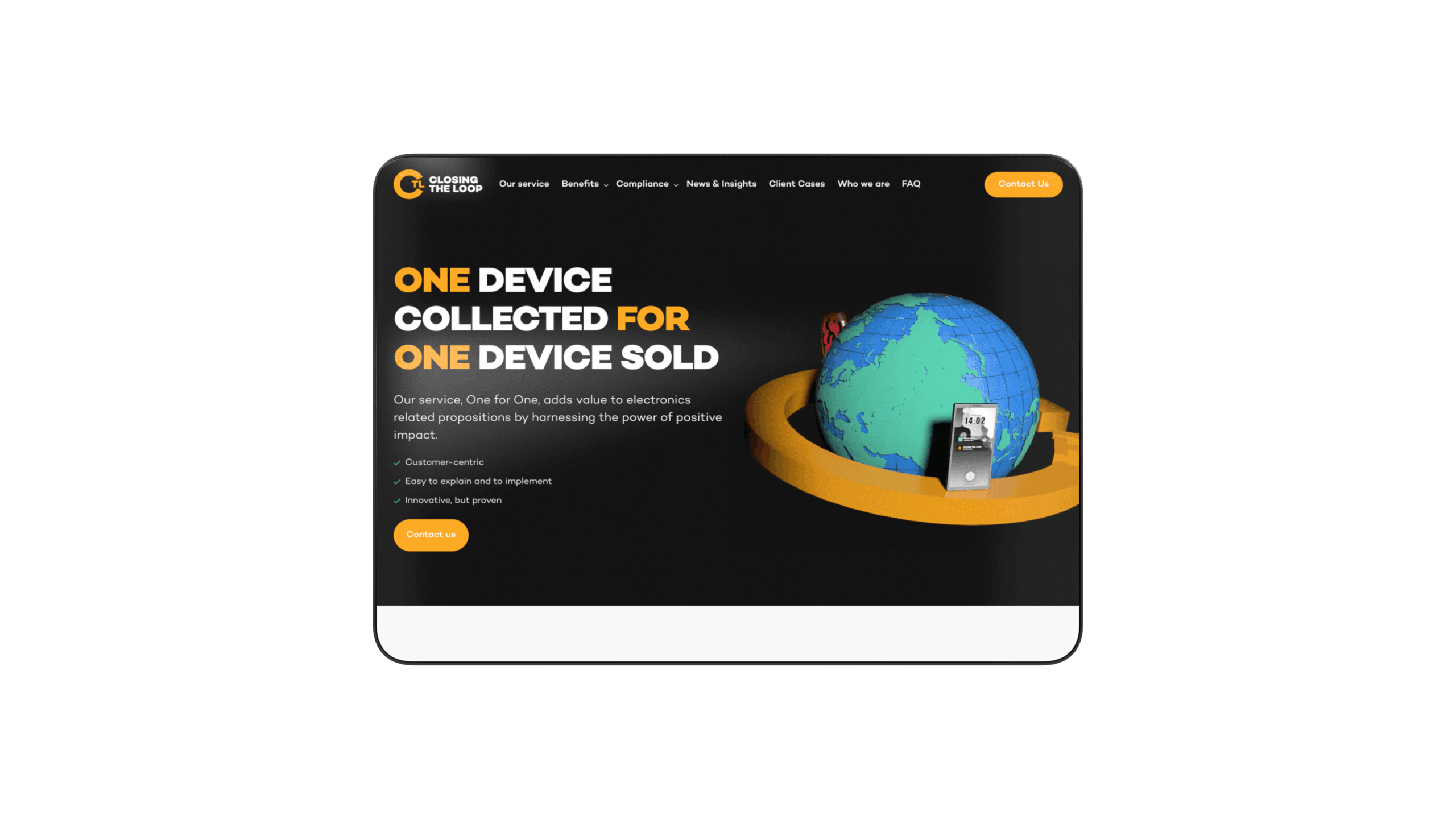 De nieuwe homepage: de kop "One device collected for one device sold" op een donker vlak, met een 3D-wereldbol waar een telefoon omheen draait.